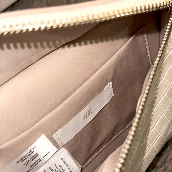 H&M Snakeskin Waistbag Fannypack - Picture 10 of 10